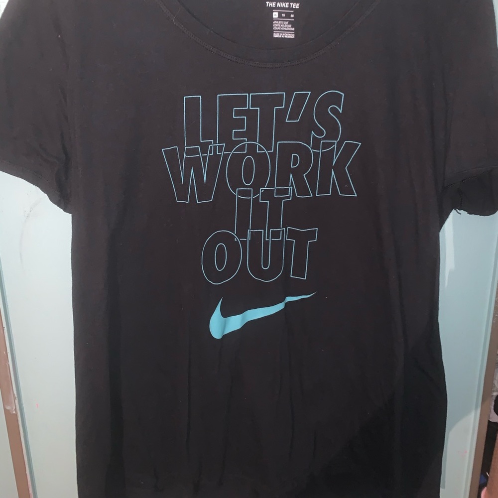 Nike tee